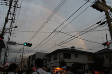 夕方の虹